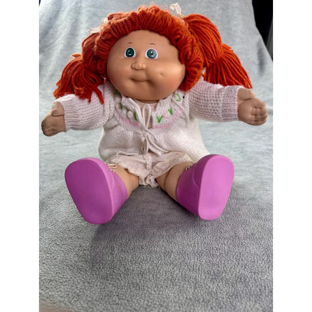 Vintage Cabbage Patch‎ Kids Doll Red Yarn Hair Green Eyes Knit Sweater 16 inch